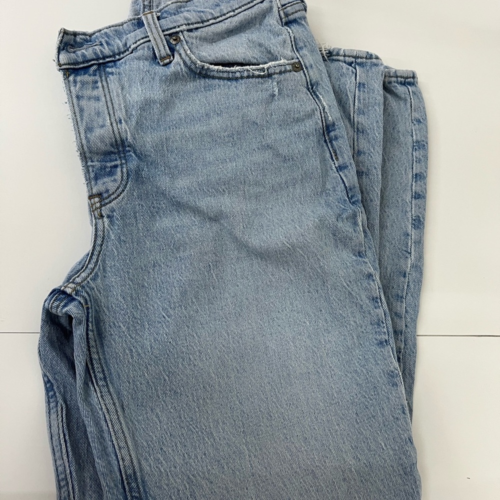 Abercrombie & Fitch Cross Button The Dad High Rise Light Wash Denim Jeans 25/0
